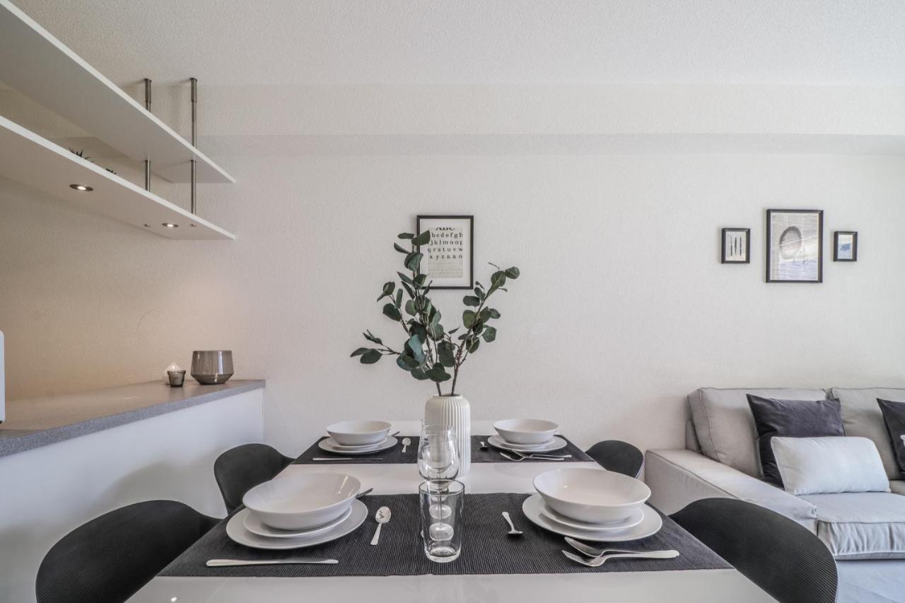 Modern Apartment Close To Martigny Train Station Kültér fotó
